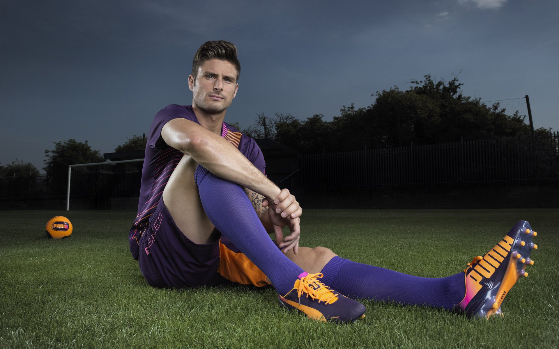 卡瓦哈尔爆发,阿根廷血拼勒沃库森,一场定义足球未来的战术革命